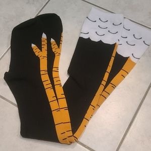 *LAST CHANCE* NWOT Bird Leg Knee High Socks